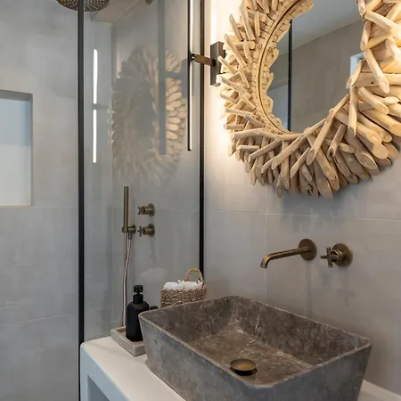 Katinas Atelier Parikia (Paros)