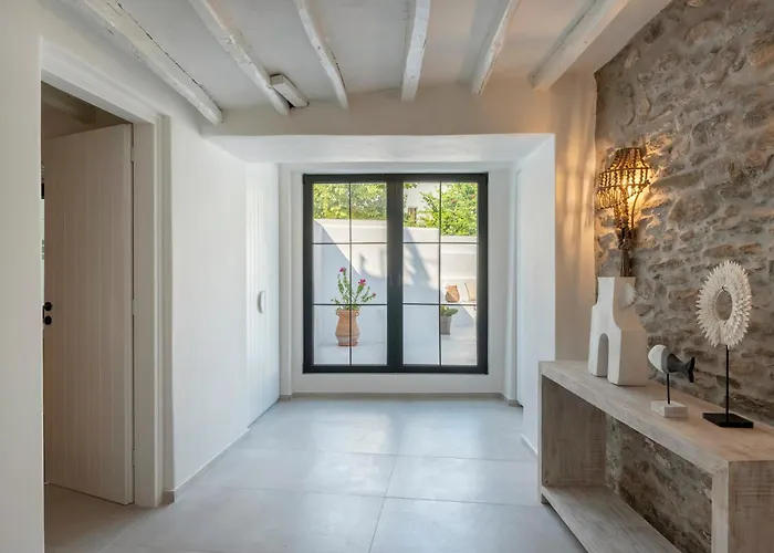 Katinas Atelier Hébergement de vacances *